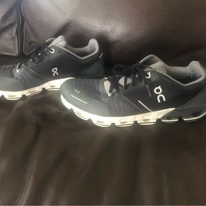 Size 8 mens on cloud shoes